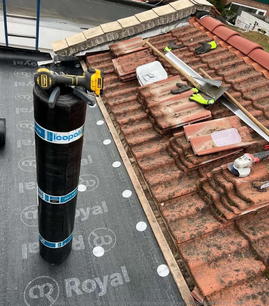 Dakrenovatie Van Plat Dak Zwijndrecht